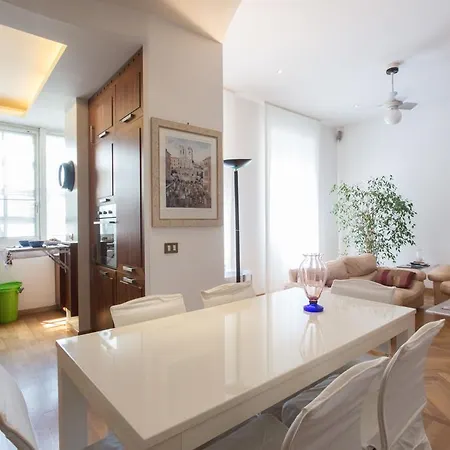 Giuliana Apartment